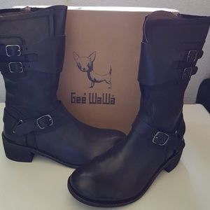 NIB Strappy Gee Wawa Engineer Boots